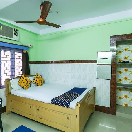 Oyo 73902 Vyttila Residency 호텔 Kochi 외부 사진