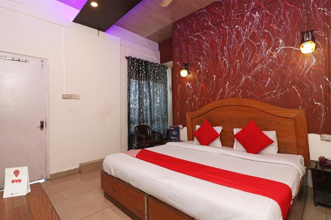 Oyo 73902 Vyttila Residency 호텔 Kochi 외부 사진