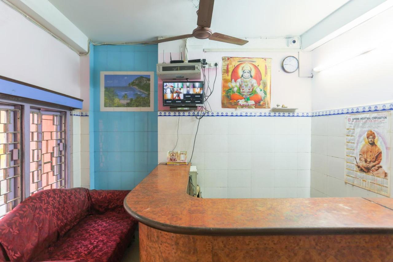 Oyo 73902 Vyttila Residency 호텔 Kochi 외부 사진
