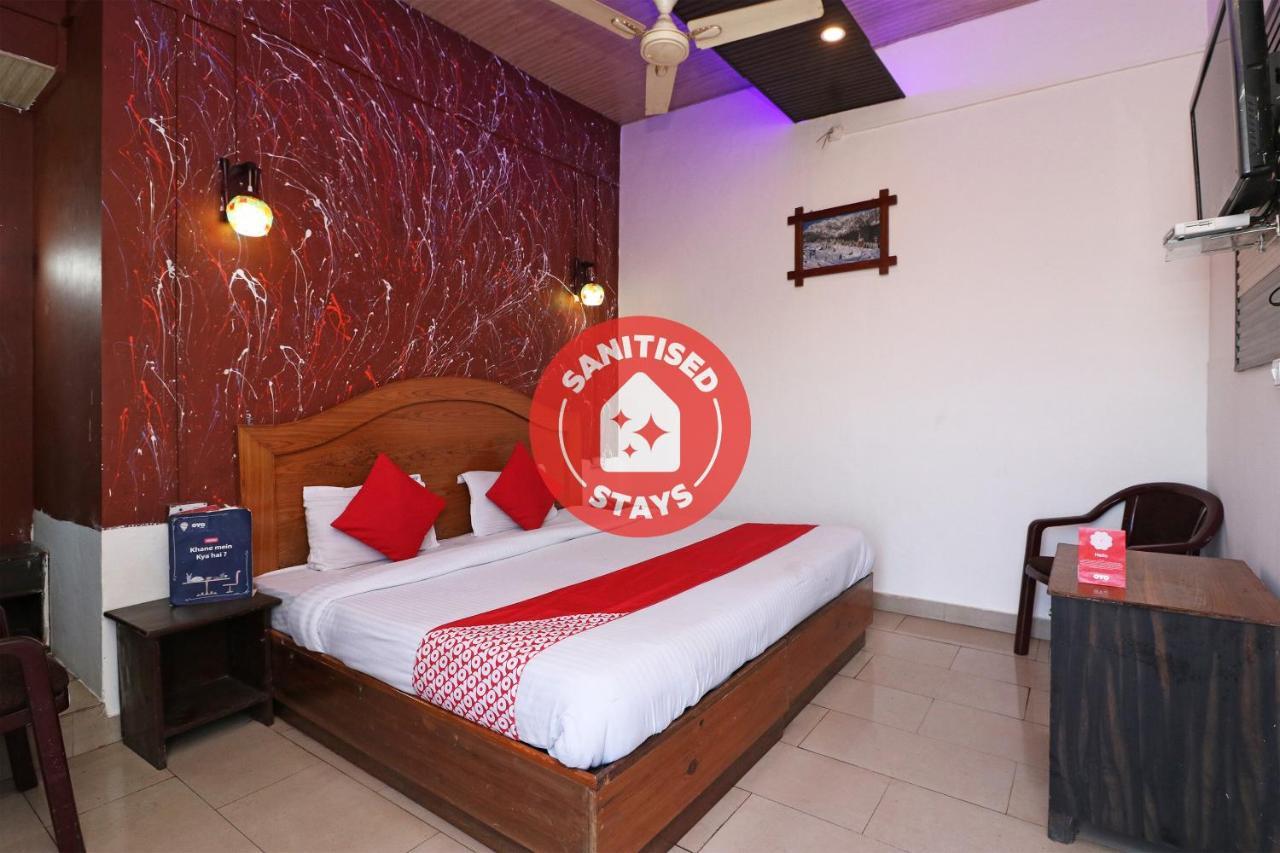 Oyo 73902 Vyttila Residency 호텔 Kochi 외부 사진